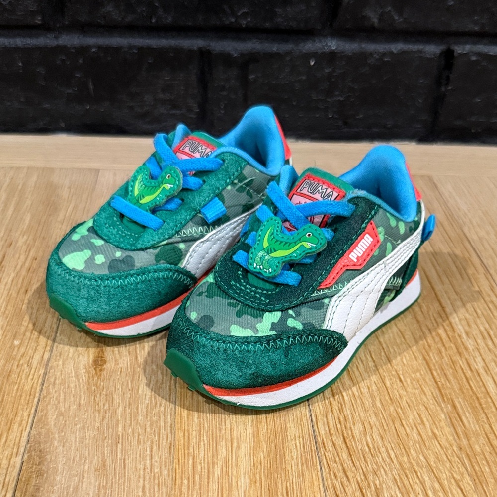Toddler Puma Cocomelon Dinosaur Sneakers